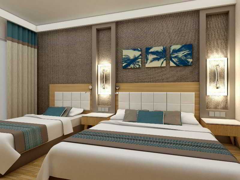 Hotel Palm World &