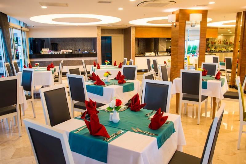 Palm World Resort&spa 5*